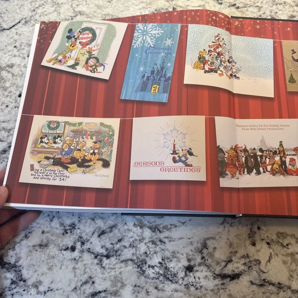 The Disney Christmas Card Book, 2018, Disney Fan Club 2018 All Cards In Book